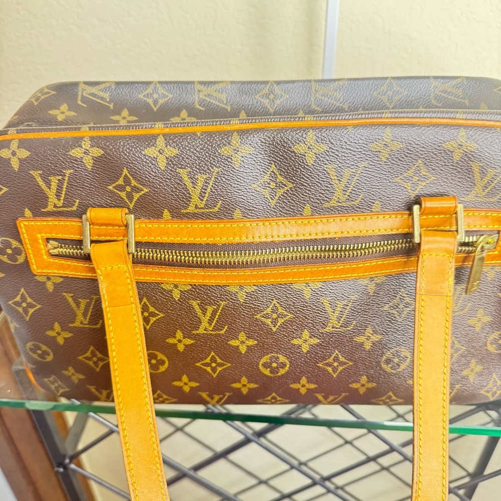 Louis Vuitton Monogram Canvas Cite GM Bag - Picture 11 of 12